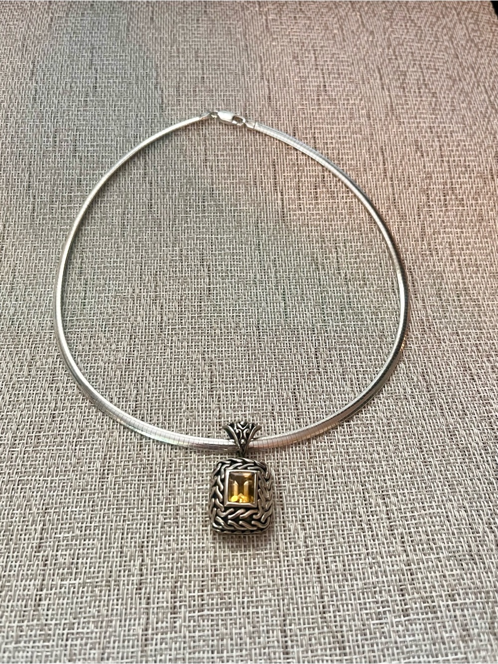 Sterling Silver Omega chain with Yellow Citrine textured stylish Pendant.